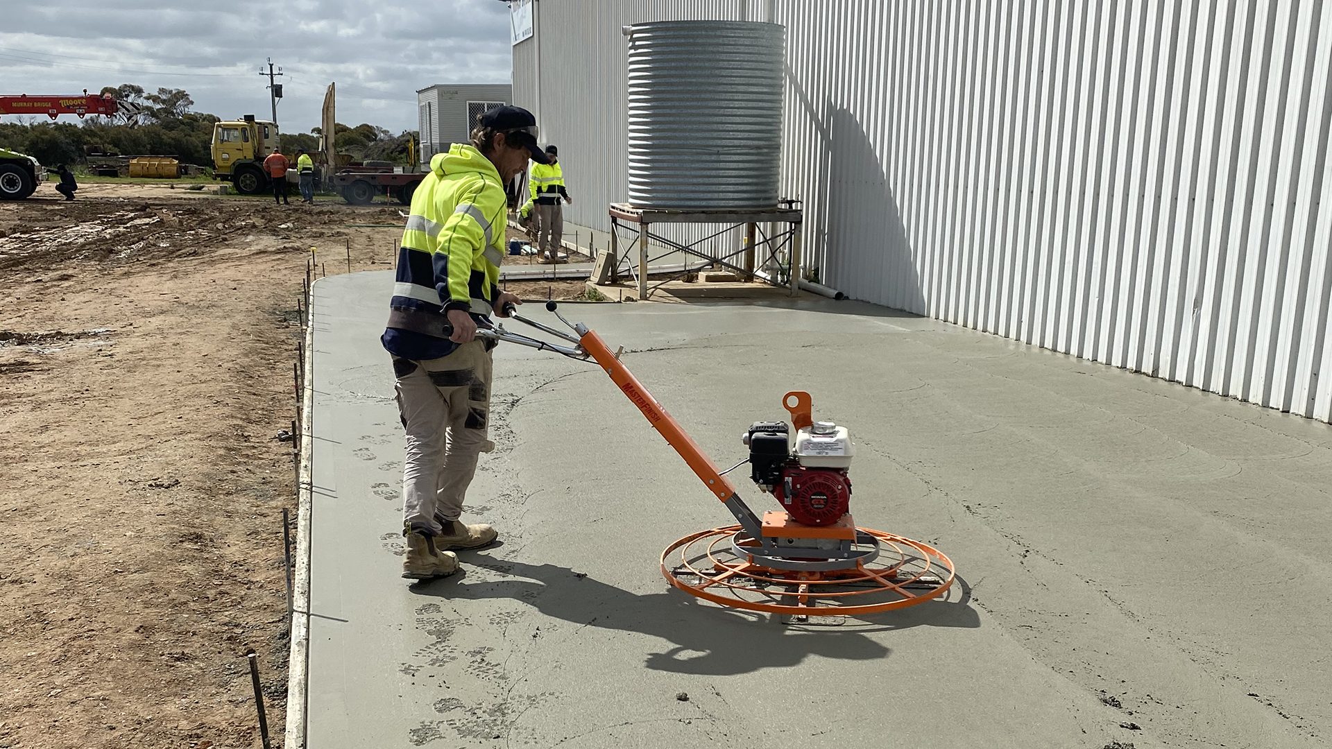 SpryCrete Concreting Expert Leveling Concrete